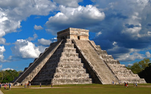 Chichen Itza, Yucatan, Mexico - El Castillo Wallpapers 04