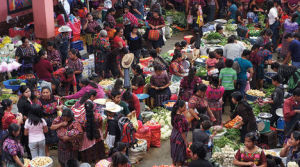 chichicastenango-market-photo_9055040-fit468x296