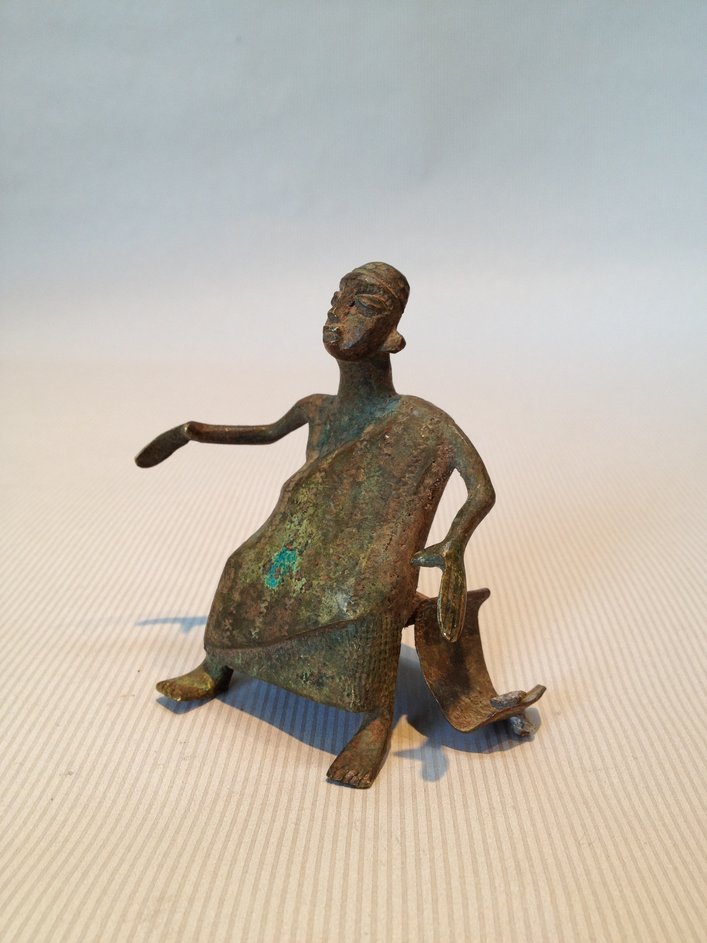 Brass Fon Royal Figure