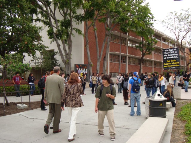 Long Beach State College