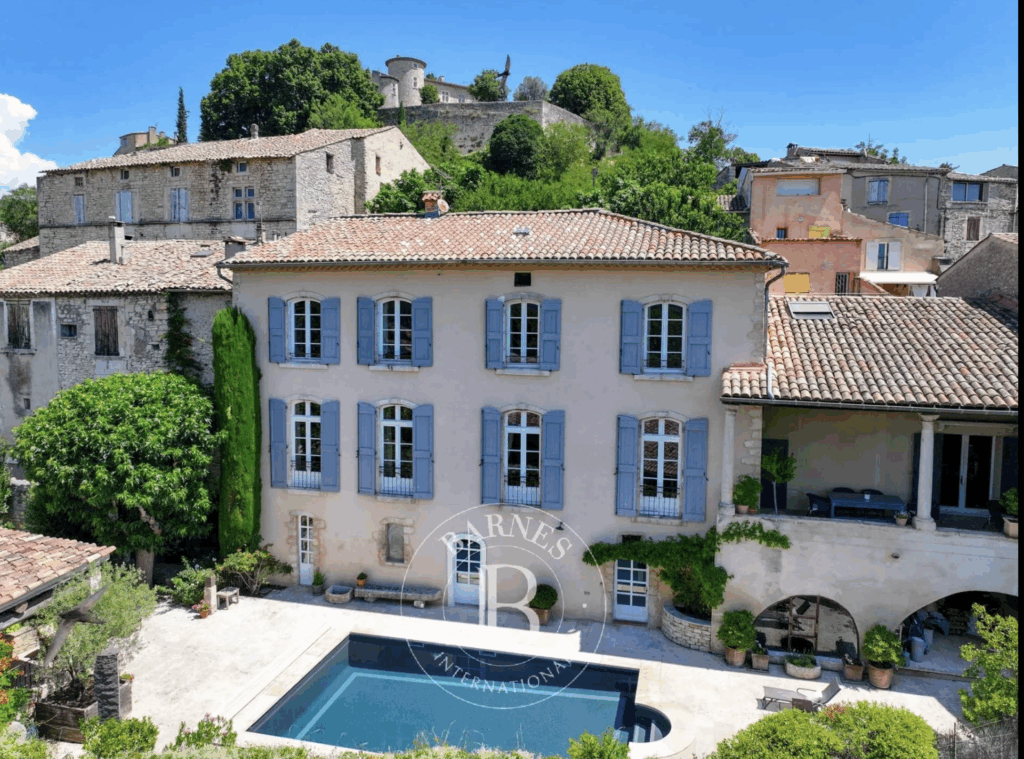 Selling Villa St. Joseph